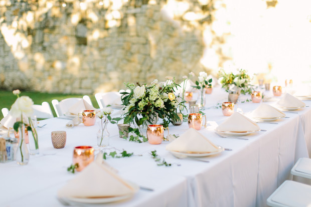 organic, feminine welcome dinner for the illume retreat | styling by Dear Sweetheart Events + b is for bonnie design, florals by Bristol Lane Florals, calligraphy by Parris Chic Boutique, photography by Love, The Nelsons, at Travaasa Austin for the illume retreat
